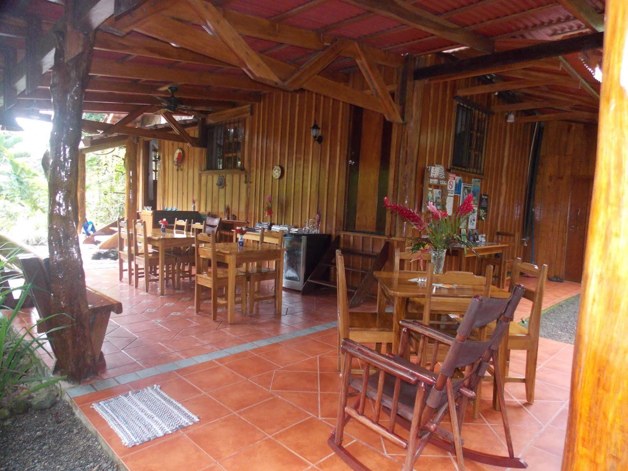 קאוויטה Coral Hill Bungalows מראה חיצוני תמונה