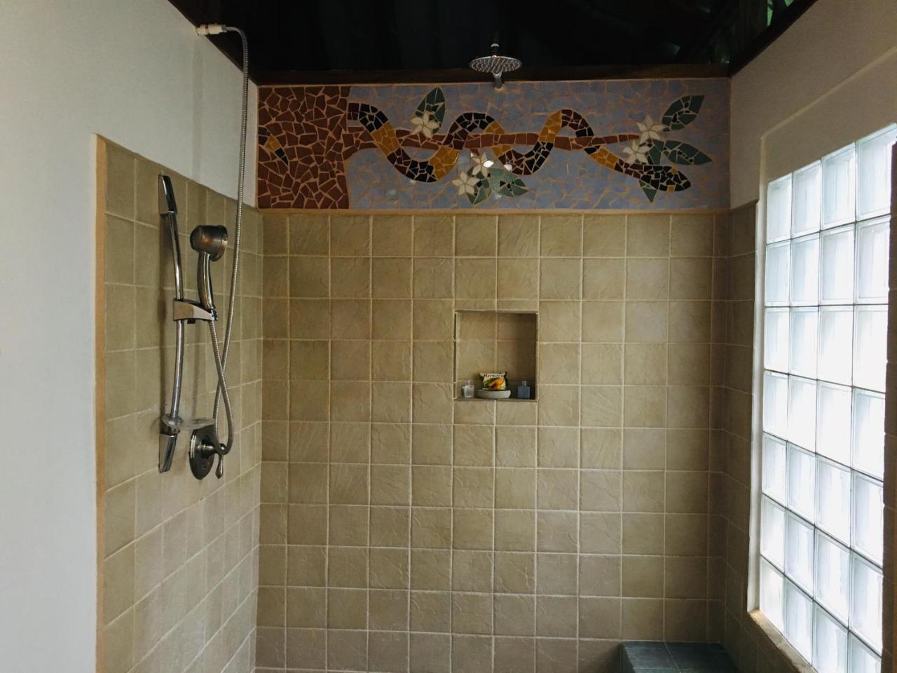 קאוויטה Coral Hill Bungalows מראה חיצוני תמונה