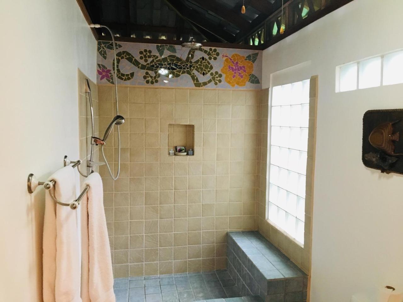 קאוויטה Coral Hill Bungalows מראה חיצוני תמונה